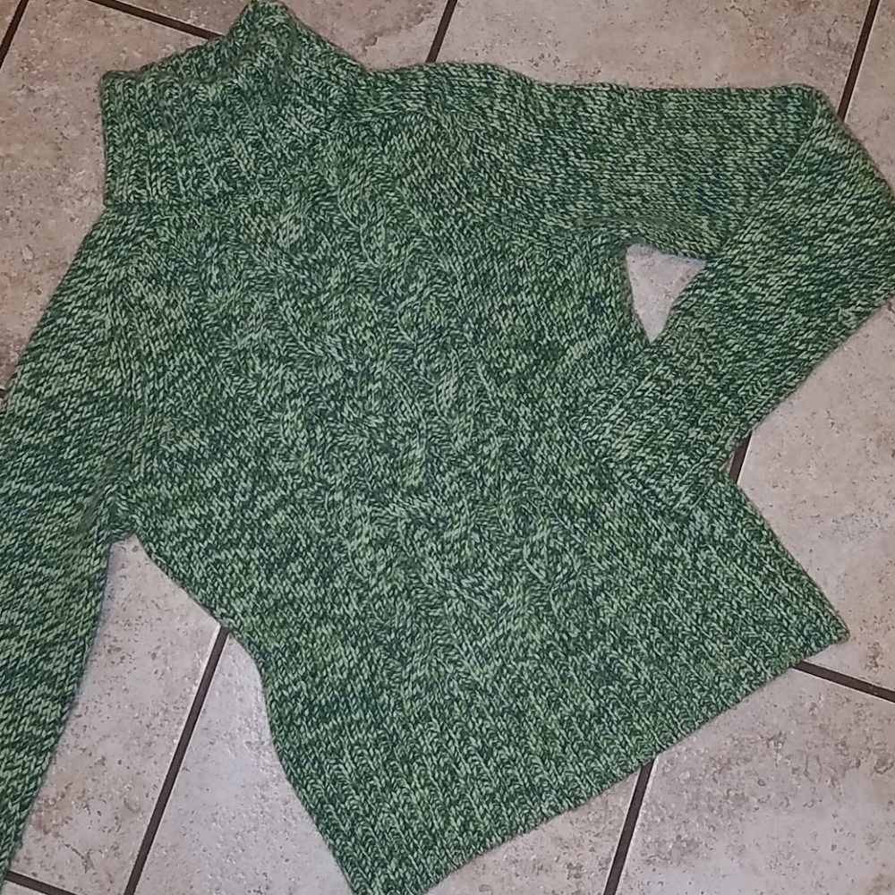 NWT Angora, Cashmere, Merino Express Sweater